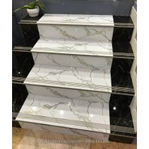 Gạch cầu thang khắc kim vàng sang trọng mới nhất