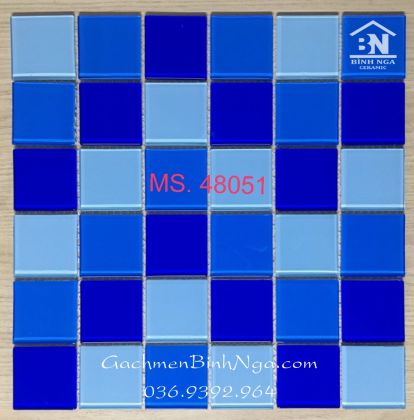 Gạch lót hồ bơi Mosaic thủy tinh mix 3 màu xanh đẹp giá rẻ 48051