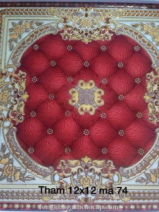 Gạch thảm đỏ trang trí khắc ánh vàng Q11
