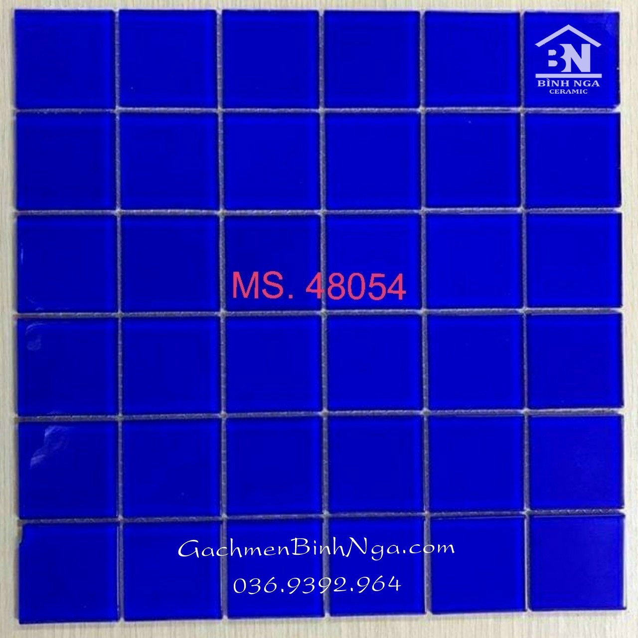 gach-Mosaic-thuy-tinh-xanh-duong-gia-re-48054